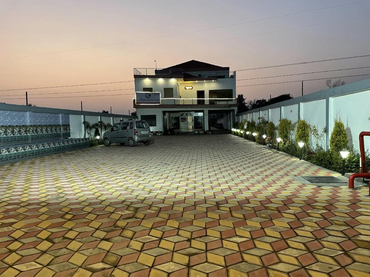 Sumedha G Village Resort And Spa Raiwala Esterno foto